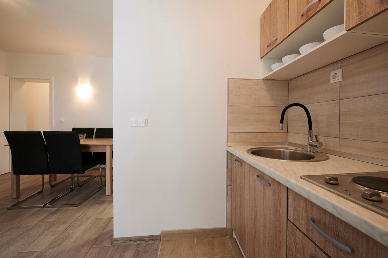 Apartment Cutan